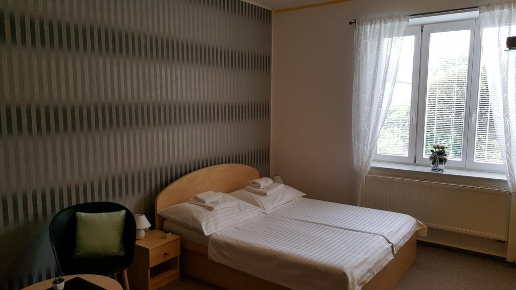 Villa Rozarka Stare Mesto  Экстерьер фото